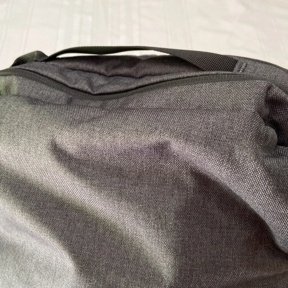 Workfront Pivot Dark Grey Backpack Or Shoulder Bag Very Versatile Like New!